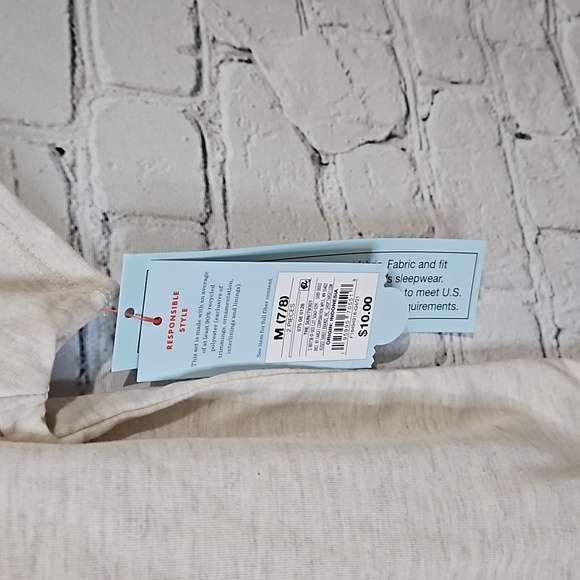 Cat & jack pajama set - Picture 3 of 7